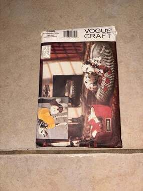 Vogue Craft 8865 Dog Accessories Sewing Pattern Linda Carr